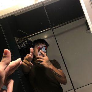 Meet your Posher, Mickel